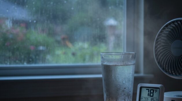 Why your AC feels less effective during a humid heat wave: the science of latent heat, dew point, and practical comfort fixes (informational)